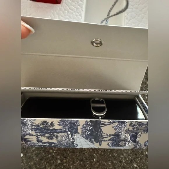 NWT Dior Red Set - Lip Stick & Nail Polish - Picture 2 of 8